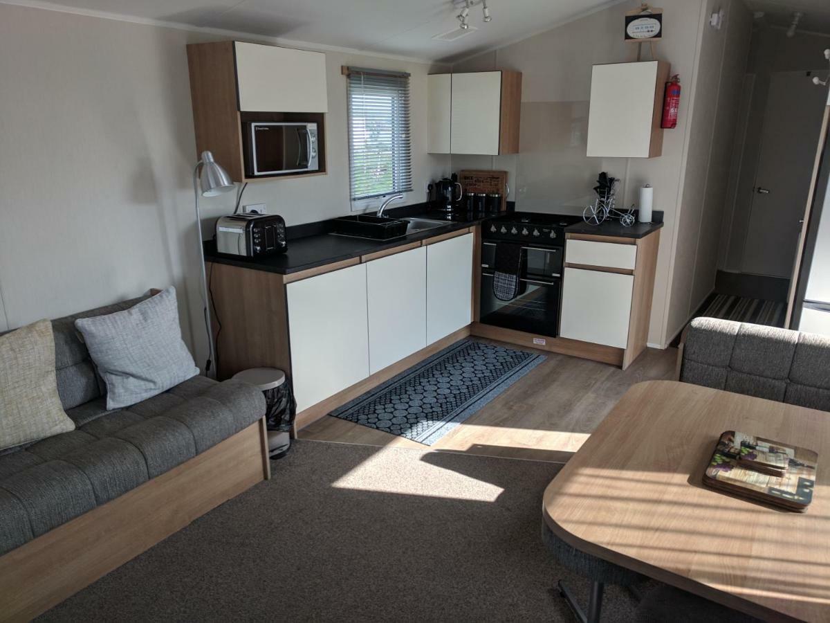 فندق P&D'S Pearl Caravan At Tattershall Lakes Country Park المظهر الخارجي الصورة